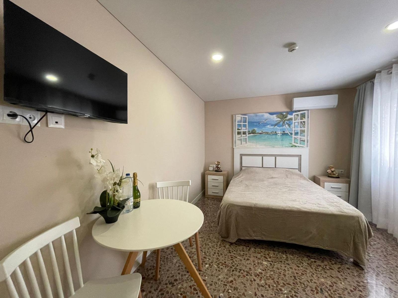 Apartamentos Belladorm Бенидорм Экстерьер фото