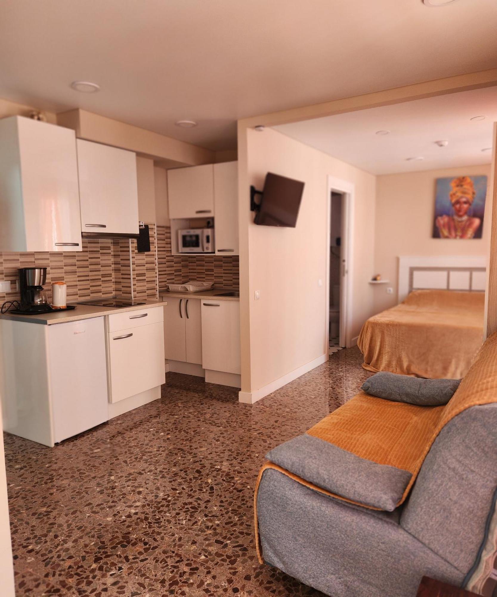 Apartamentos Belladorm Бенидорм Экстерьер фото