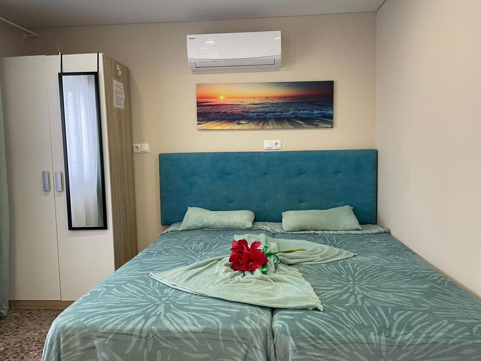 Apartamentos Belladorm Бенидорм Экстерьер фото