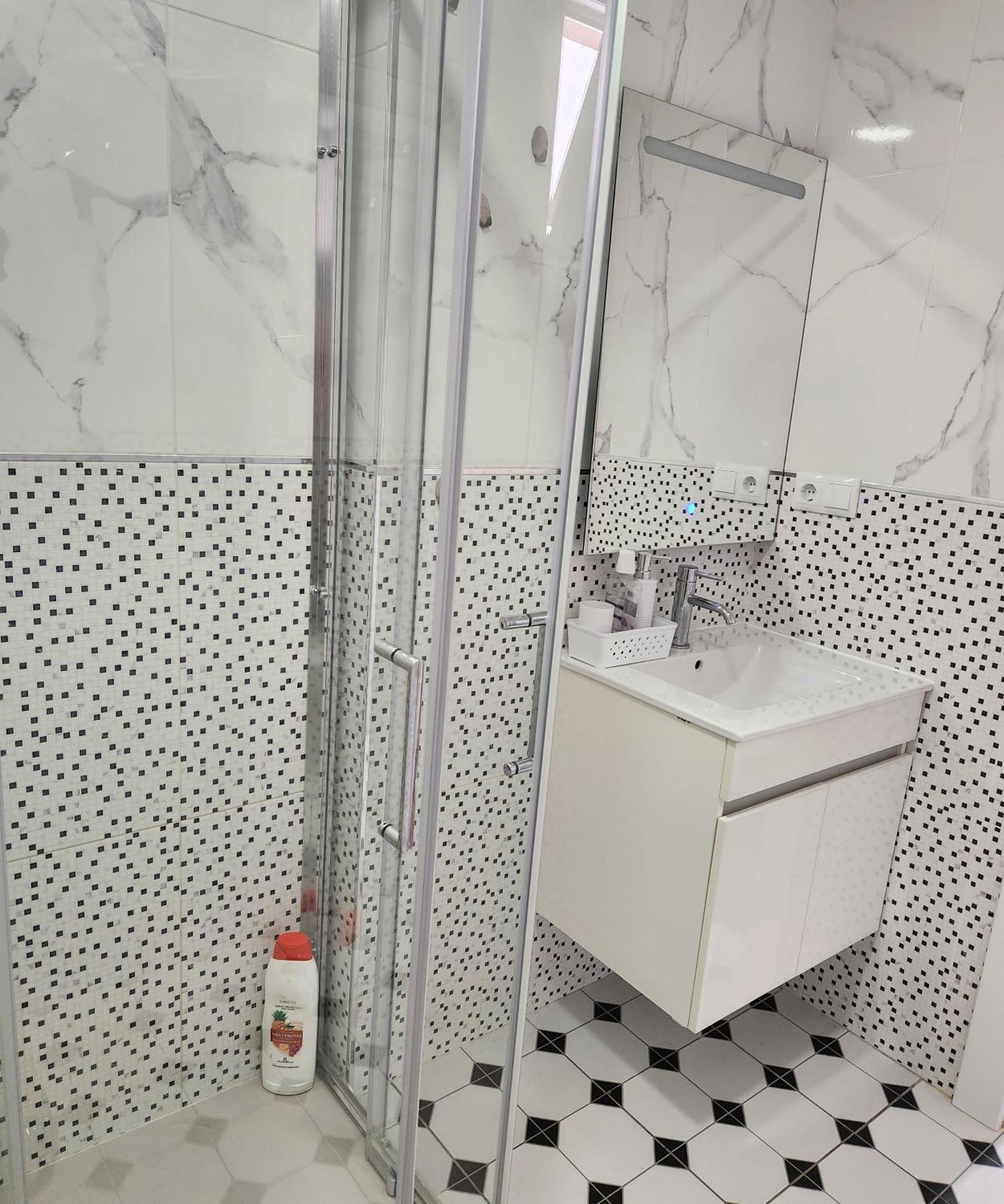Apartamentos Belladorm Бенидорм Экстерьер фото
